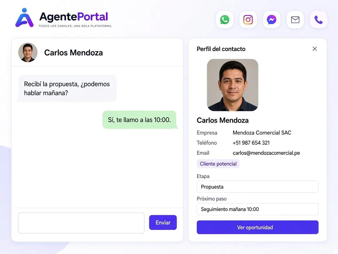 Ficha CRM del cliente integrada dentro de una conversación de AgentePortal.